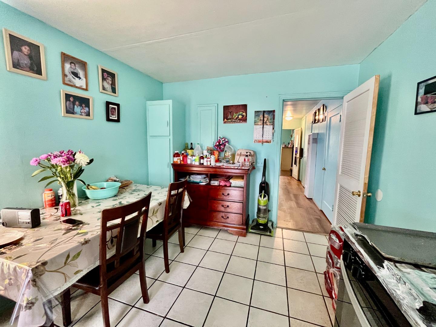 128 Maple Avenue Watsonville, CA 95076 - Photo 25 of 29 a dining room with furniture and bathroom view