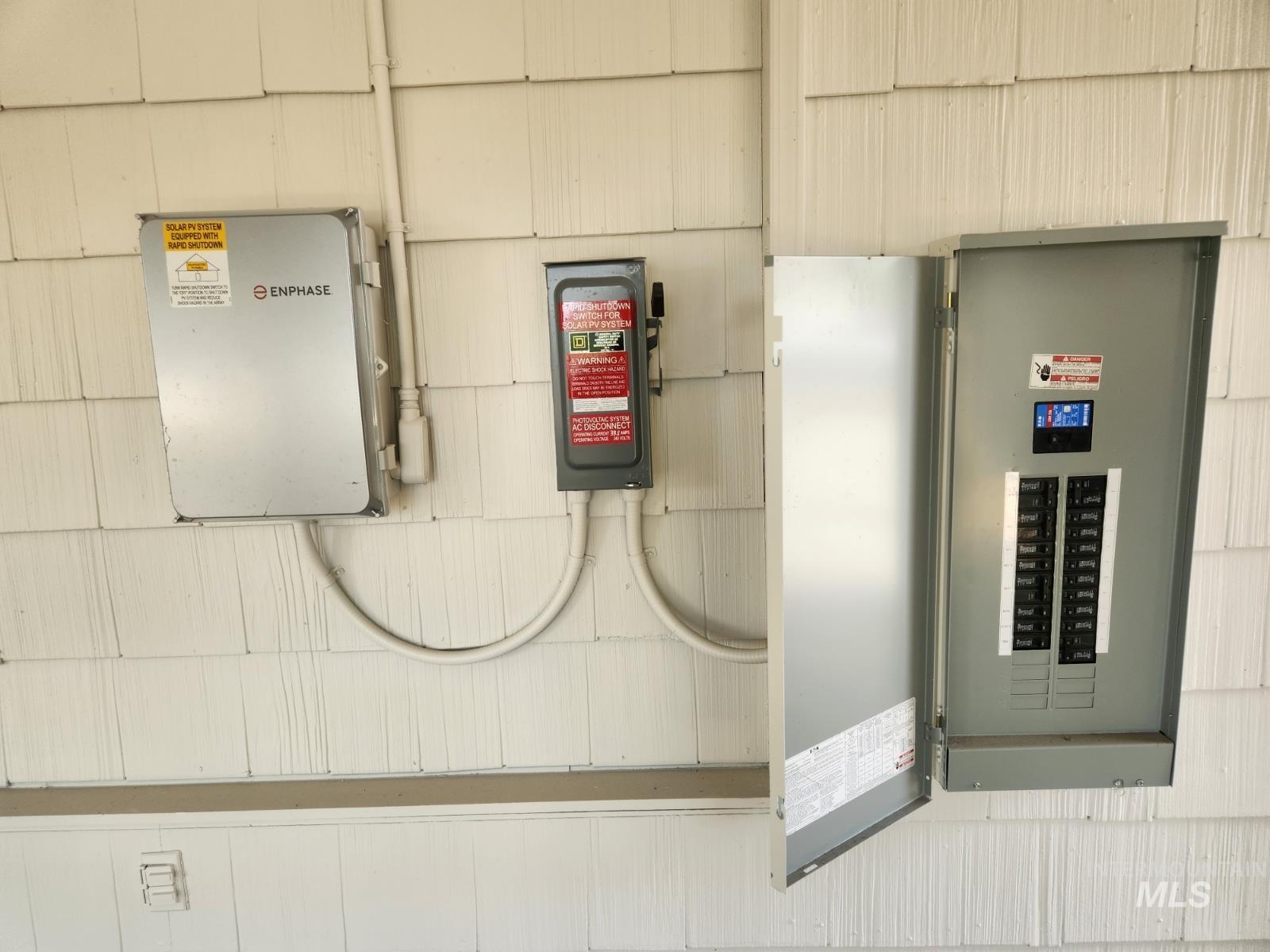 82 Northwest 3rd Street Ontario, OR 97914 - Photo 12 of 17