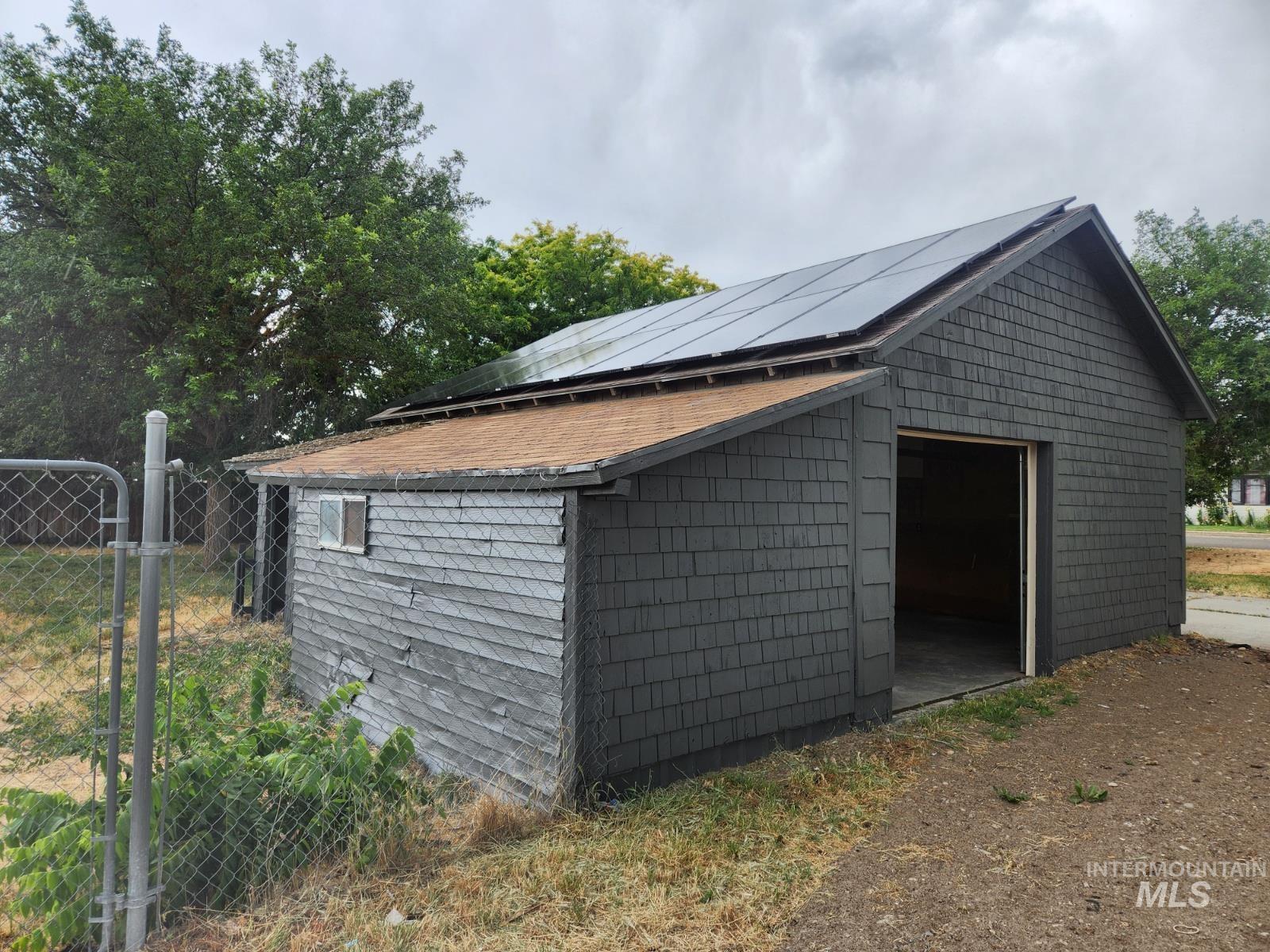 82 Northwest 3rd Street Ontario, OR 97914 - Photo 16 of 18