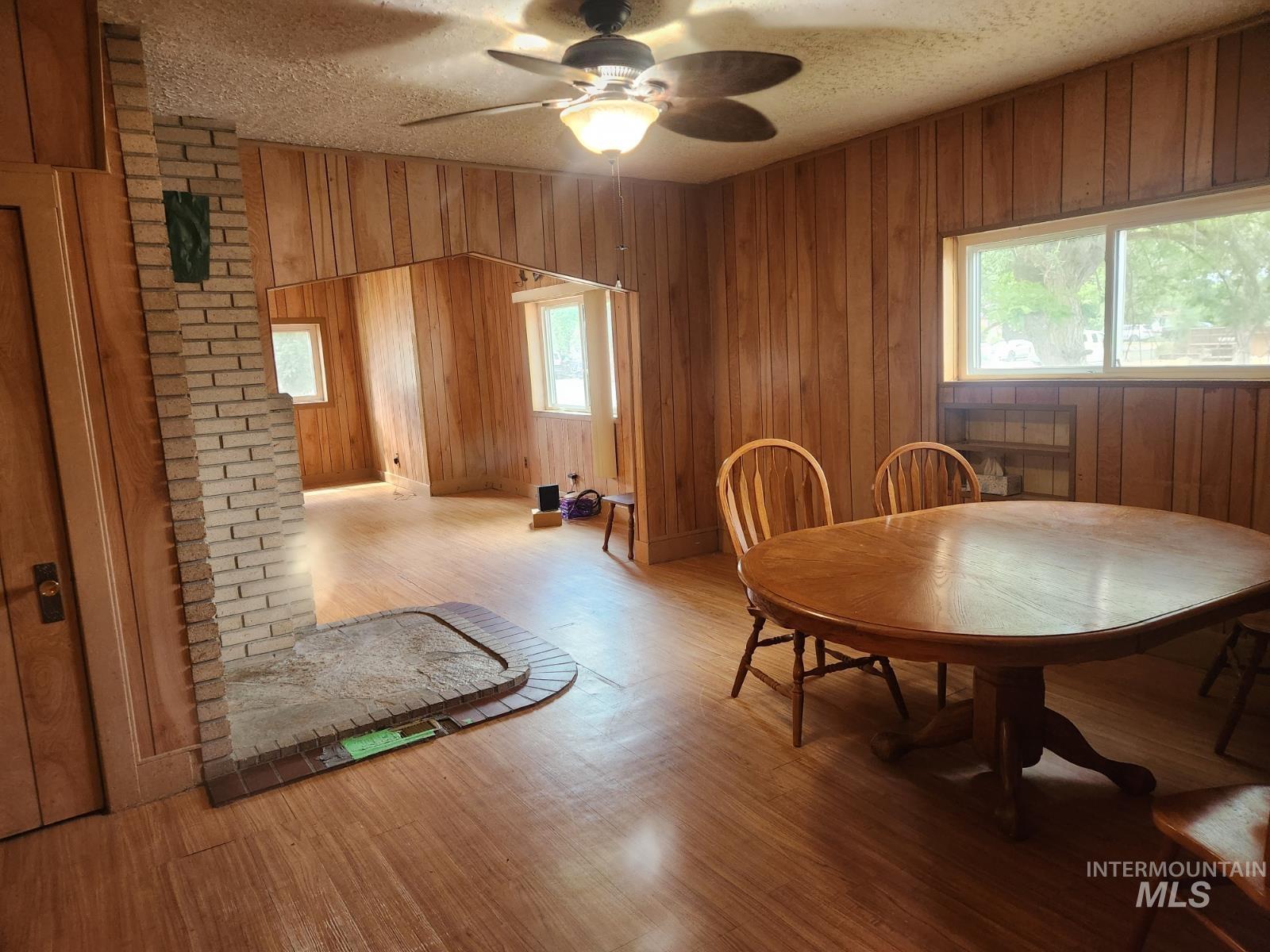 82 Northwest 3rd Street Ontario, OR 97914 - Photo 5 of 17