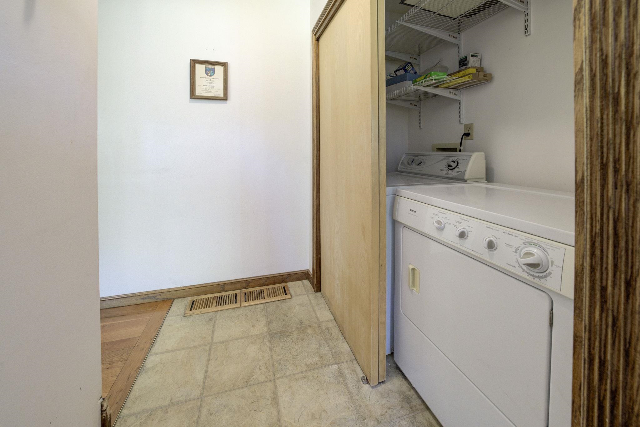 2072 East Potter Road Traverse City, MI 49696 - Photo 17 of 47
