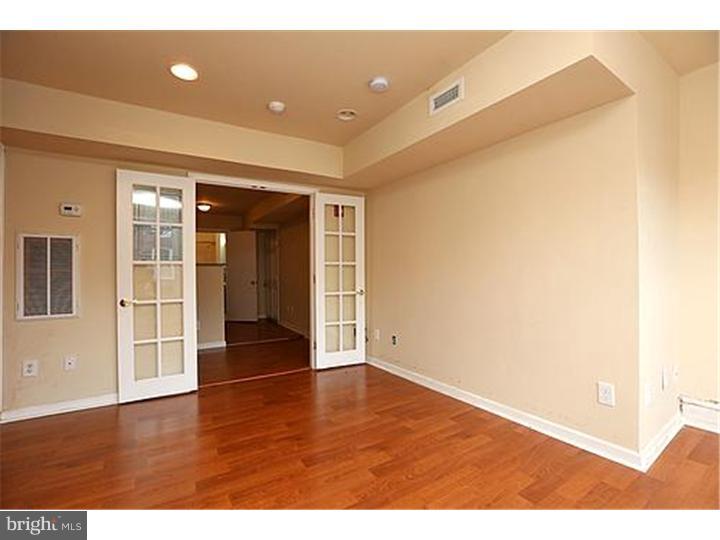 406 South 20th Street Philadelphia, PA 19146 - Photo 16 of 25 Unit #2