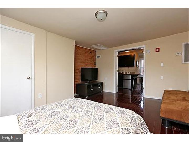 406 South 20th Street Philadelphia, PA 19146 - Photo 18 of 25 Unit #3