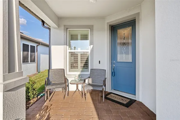 a living room filled with furniture