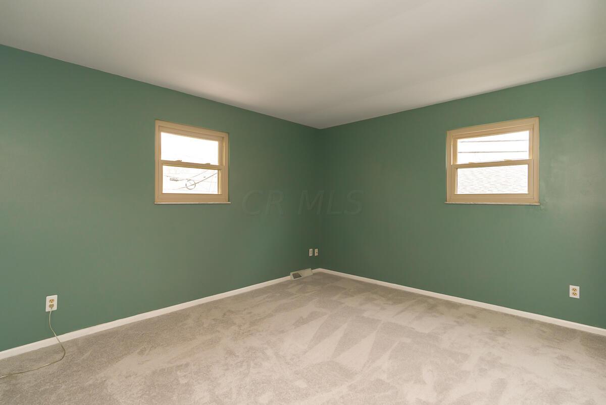 5489 Blue Ash Road Columbus, OH 43229 - Photo 25 of 33 Gallery Image 25