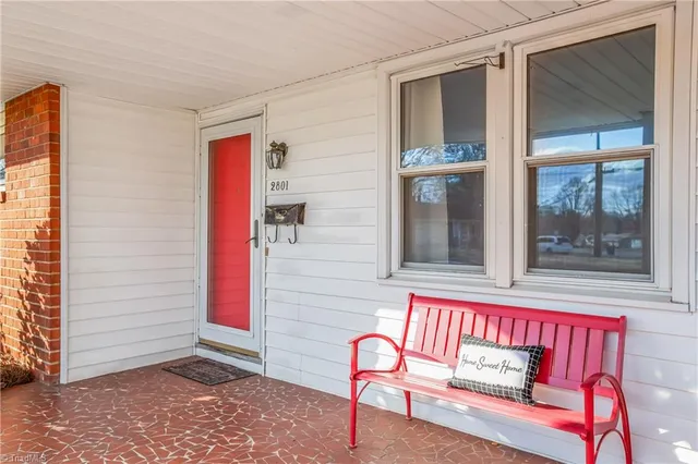 $289,000 | 2801 Westridge Road, Winston-Salem, NC 27103