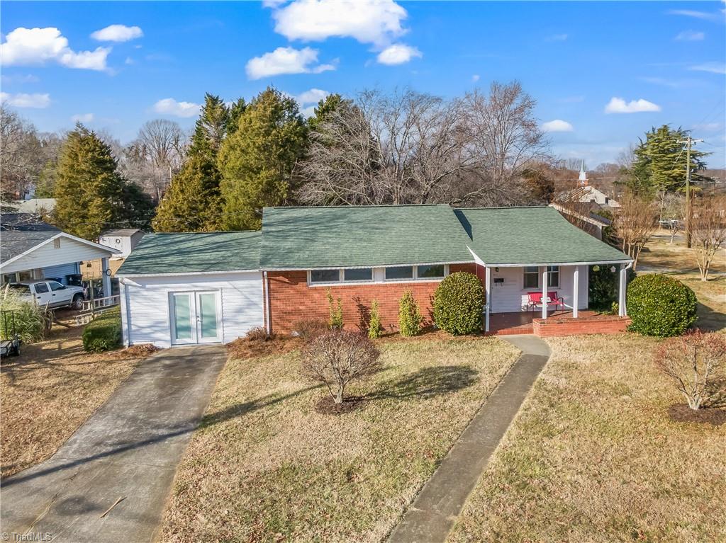 2801 Westridge Road Winston-Salem, NC 27103 - Photo 16 of 29