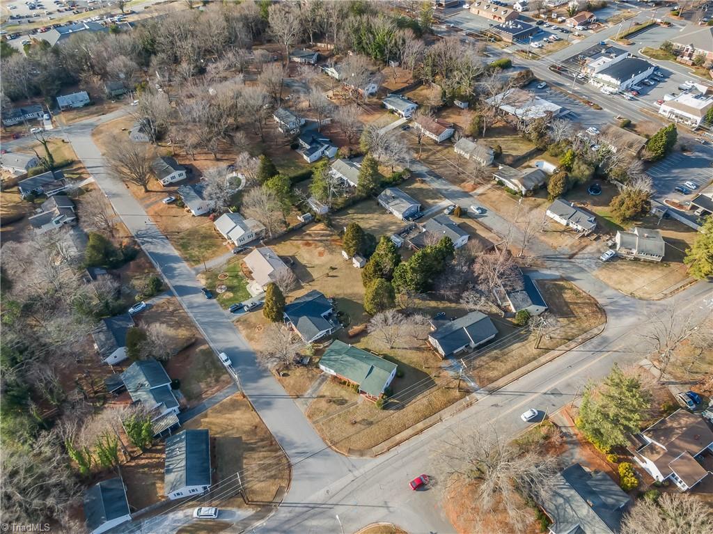 2801 Westridge Road Winston-Salem, NC 27103 - Photo 20 of 29