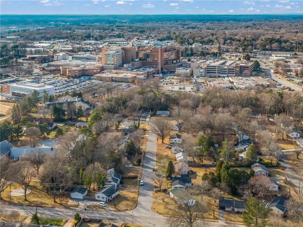 2801 Westridge Road Winston-Salem, NC 27103 - Photo 22 of 29