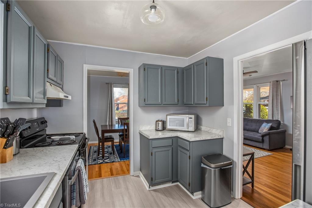 2801 Westridge Road Winston-Salem, NC 27103 - Photo 8 of 29