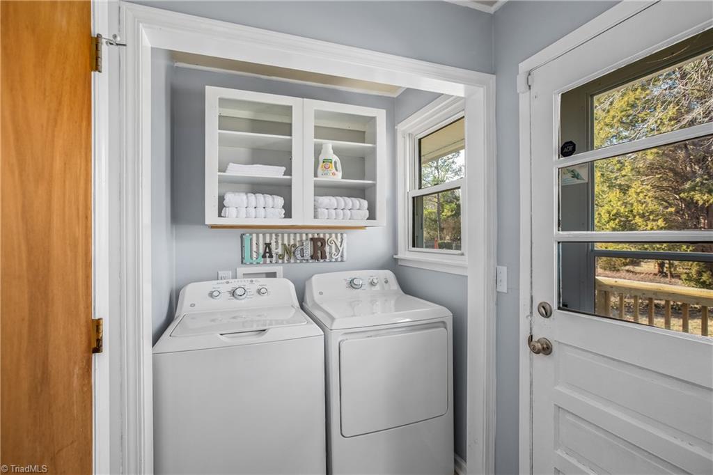 2801 Westridge Road Winston-Salem, NC 27103 - Photo 9 of 29