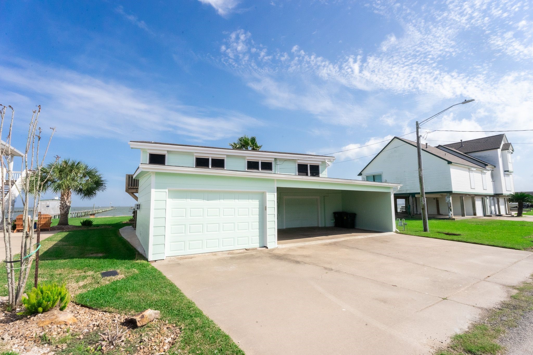 1417 8th Street Dickinson, TX 77539 - Photo 4 of 44