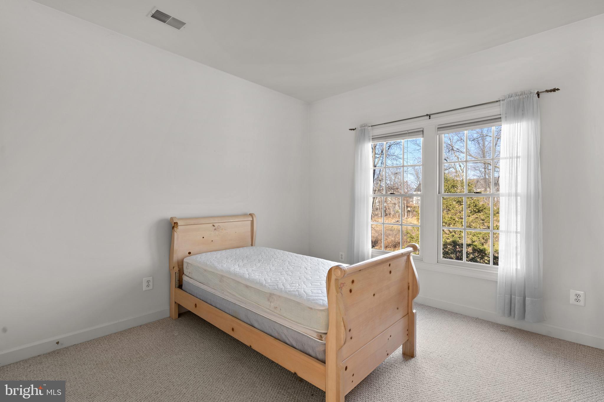 14424 Clubhouse Road Gainesville, VA 20155 - Photo 45 of 60 Gallery Image 45