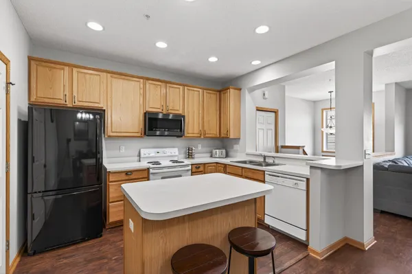 $249,900 | 13863 54th Avenue North, Plymouth, MN 55446