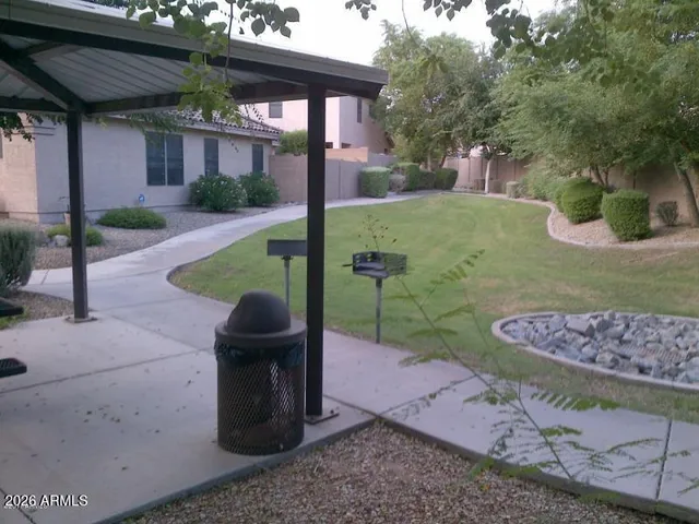 $2,195 | 18611 North 22nd Street, Unit 74, Phoenix, AZ 85024