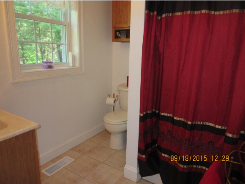 147 Appletree Road Auburn, NH 03032 - Photo 17 of 31