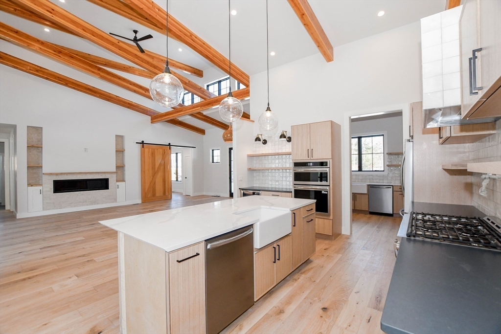 2 Edwards Brg Road Marion, MA 02738 - Photo 2 of 38