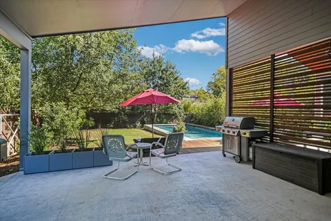 $2,200,000 | 2205 South 3rd Street, Austin, TX 78704