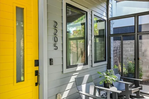 $2,200,000 | 2205 South 3rd Street, Austin, TX 78704