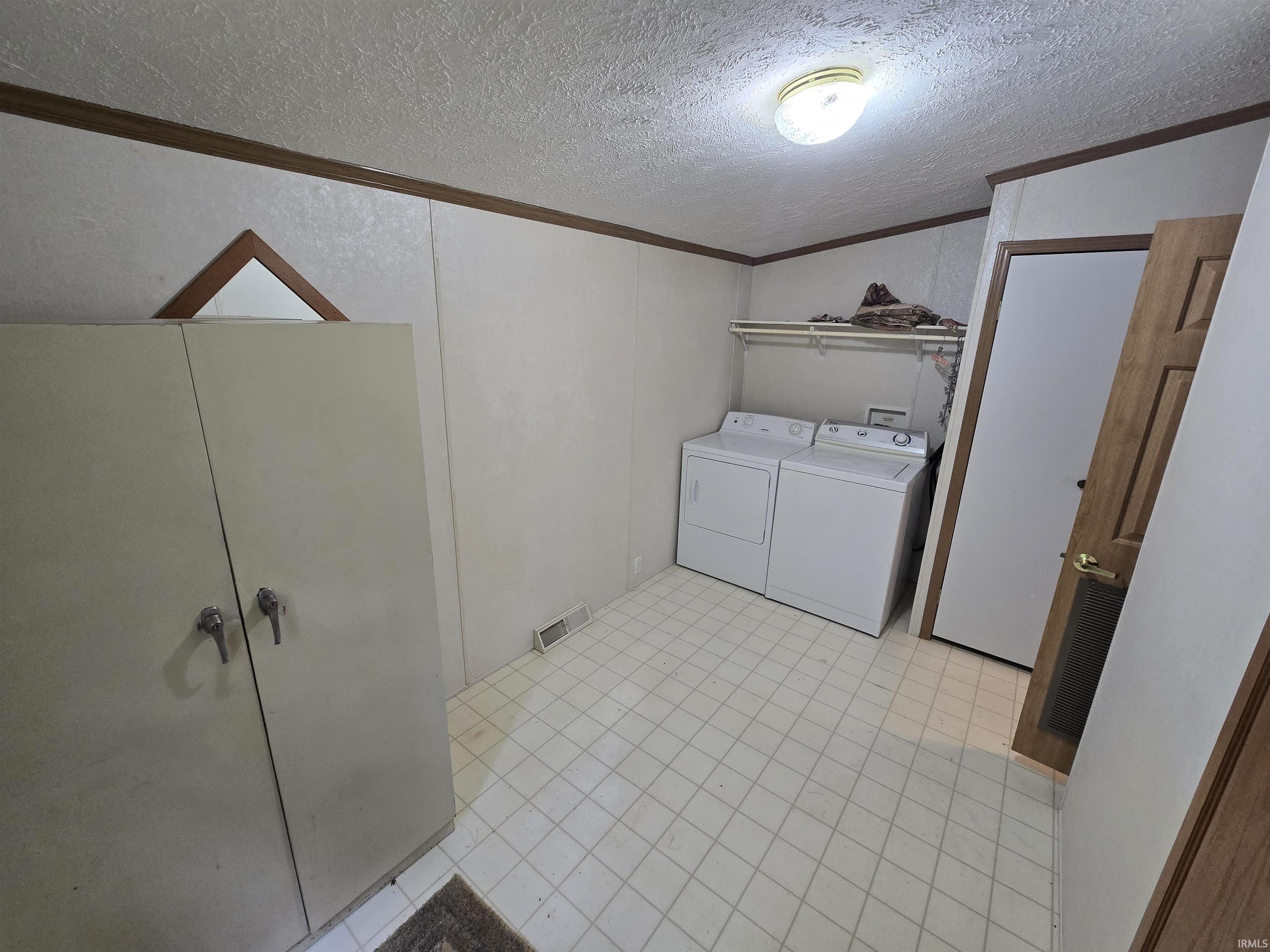 7472 Stogsdill Road Bloomington, IN 47404 - Photo 23 of 24 Gallery Image 23