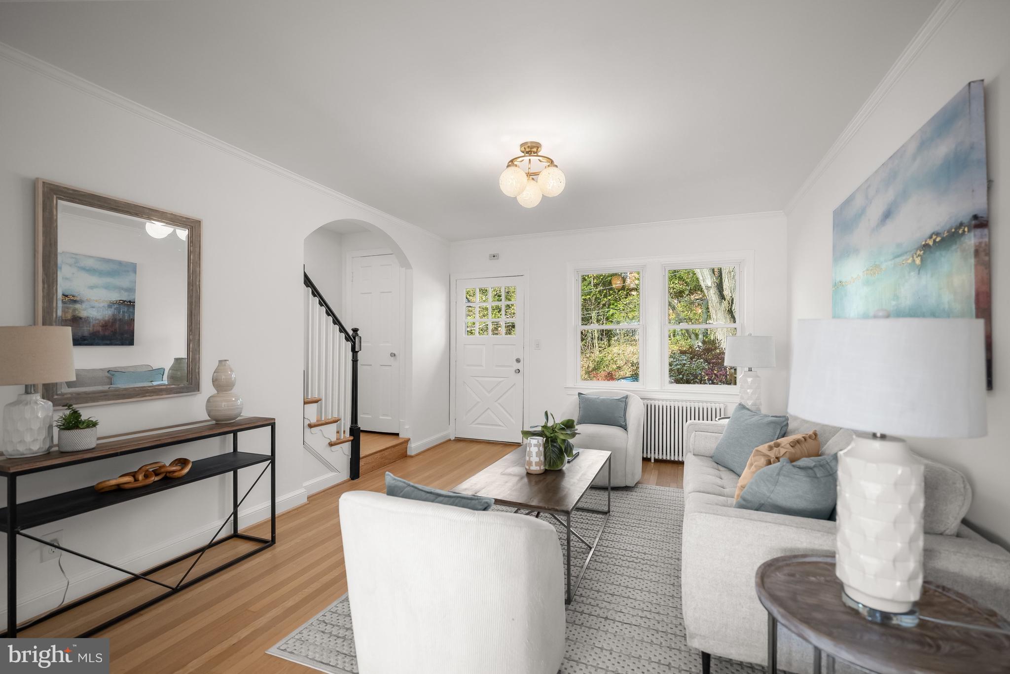 1945 39th Street Northwest Washington, DC 20007 - Photo 3 of 29