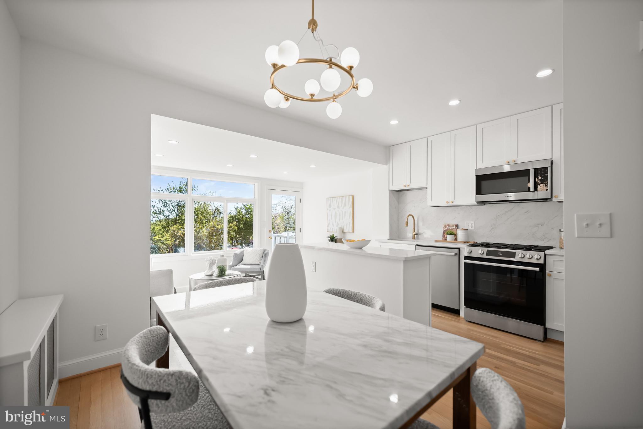 1945 39th Street Northwest Washington, DC 20007 - Photo 4 of 29