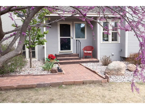 a house view with a outdoor space