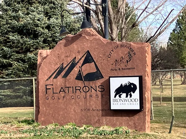 a sign that is on the side of the road