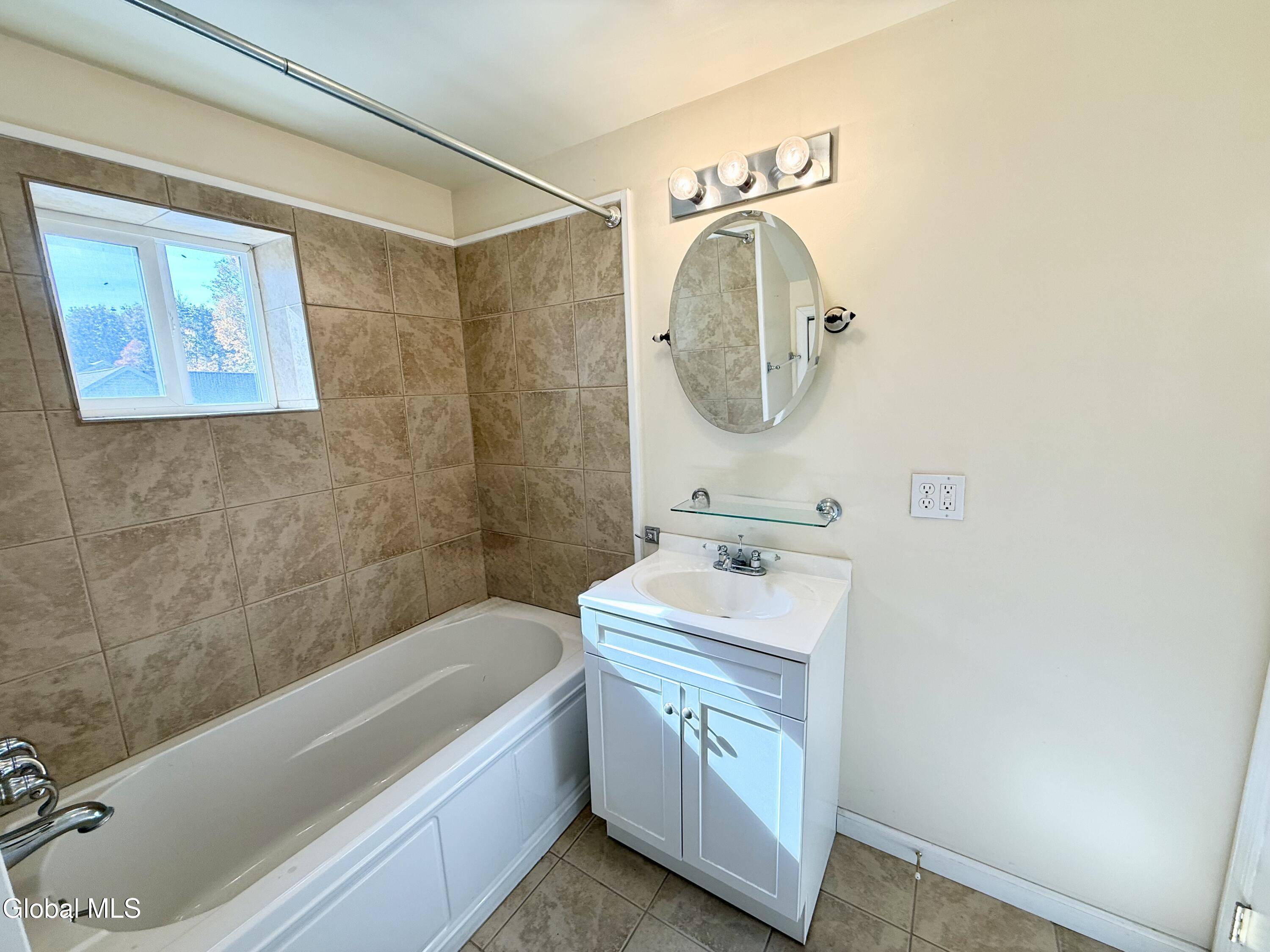 15 Seminary Street Fort Edward, NY 12828 - Photo 25 of 40 2nd Floor Bathroom