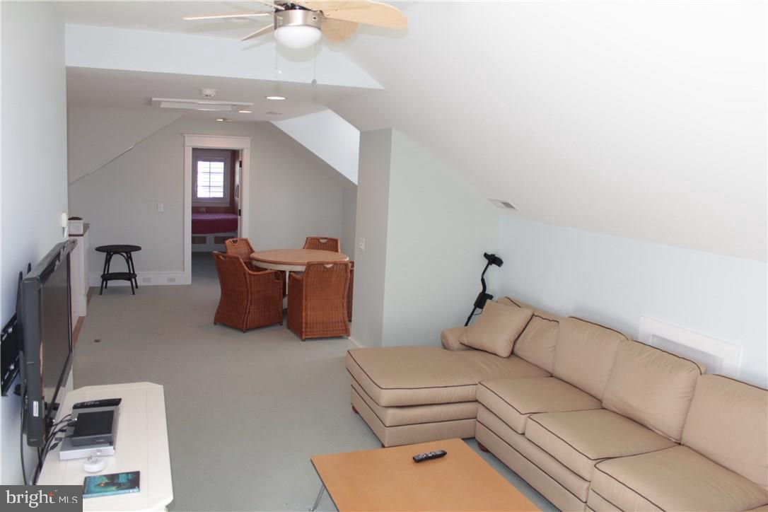 39671 Kittiwake Road Bethany Beach, DE 19930 - Photo 22 of 25 Gallery Image 22