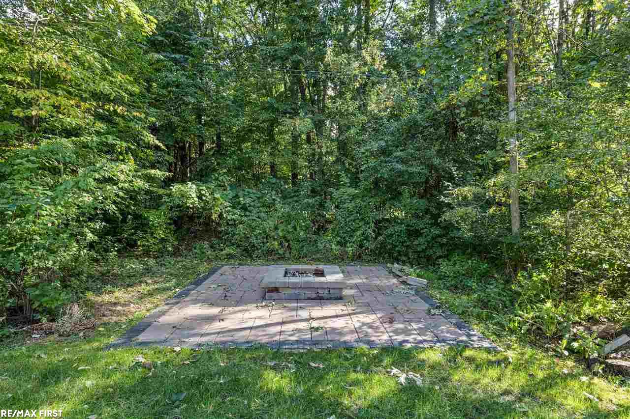 1777 Gilsam Avenue Rochester Hills, MI 48309 - Photo 60 of 63
