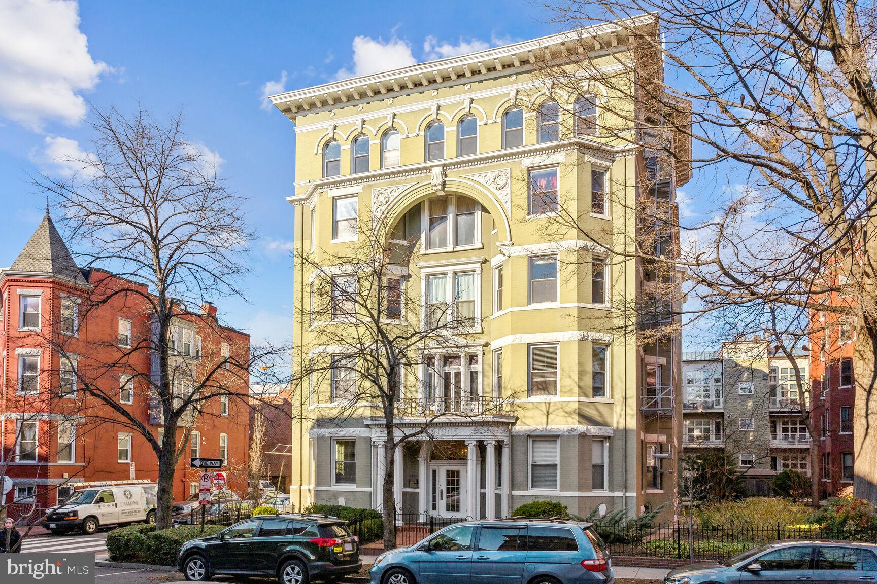 1423 R Street Northwest, Unit 205 Washington, DC 20009 - Photo 2 of 20