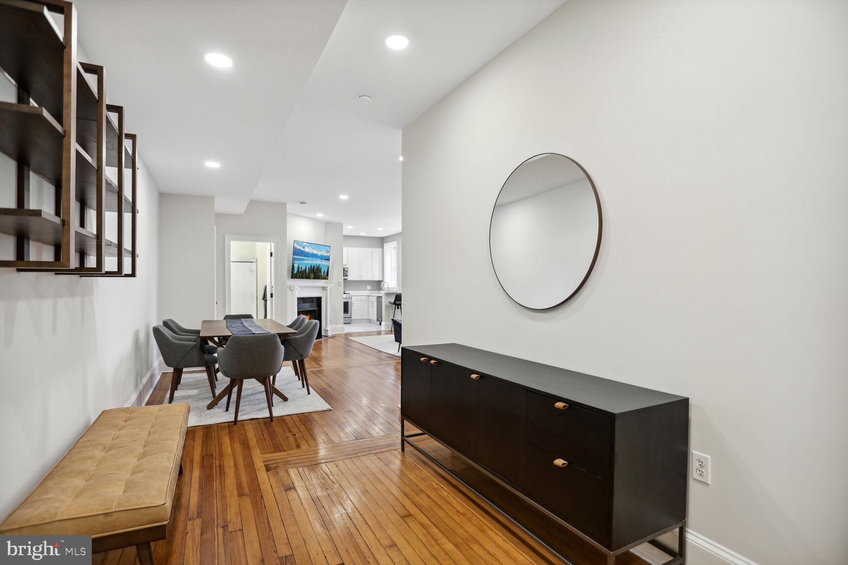 1423 R Street Northwest, Unit 205 Washington, DC 20009 - Photo 4 of 20