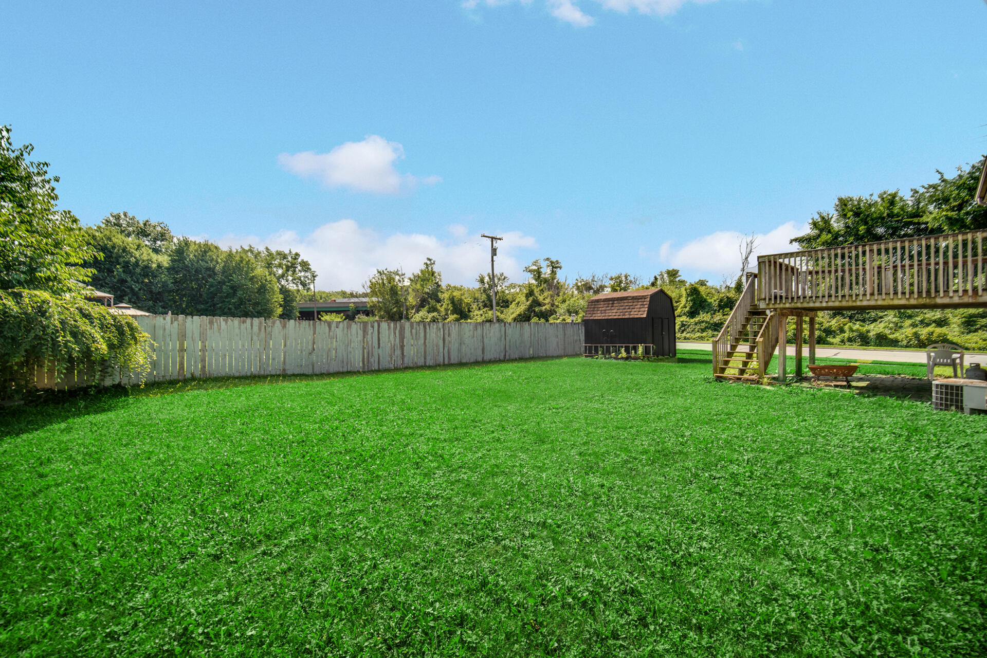 196 Spring View Drive Porter, IN 46304 - Photo 28 of 30 1920x1280