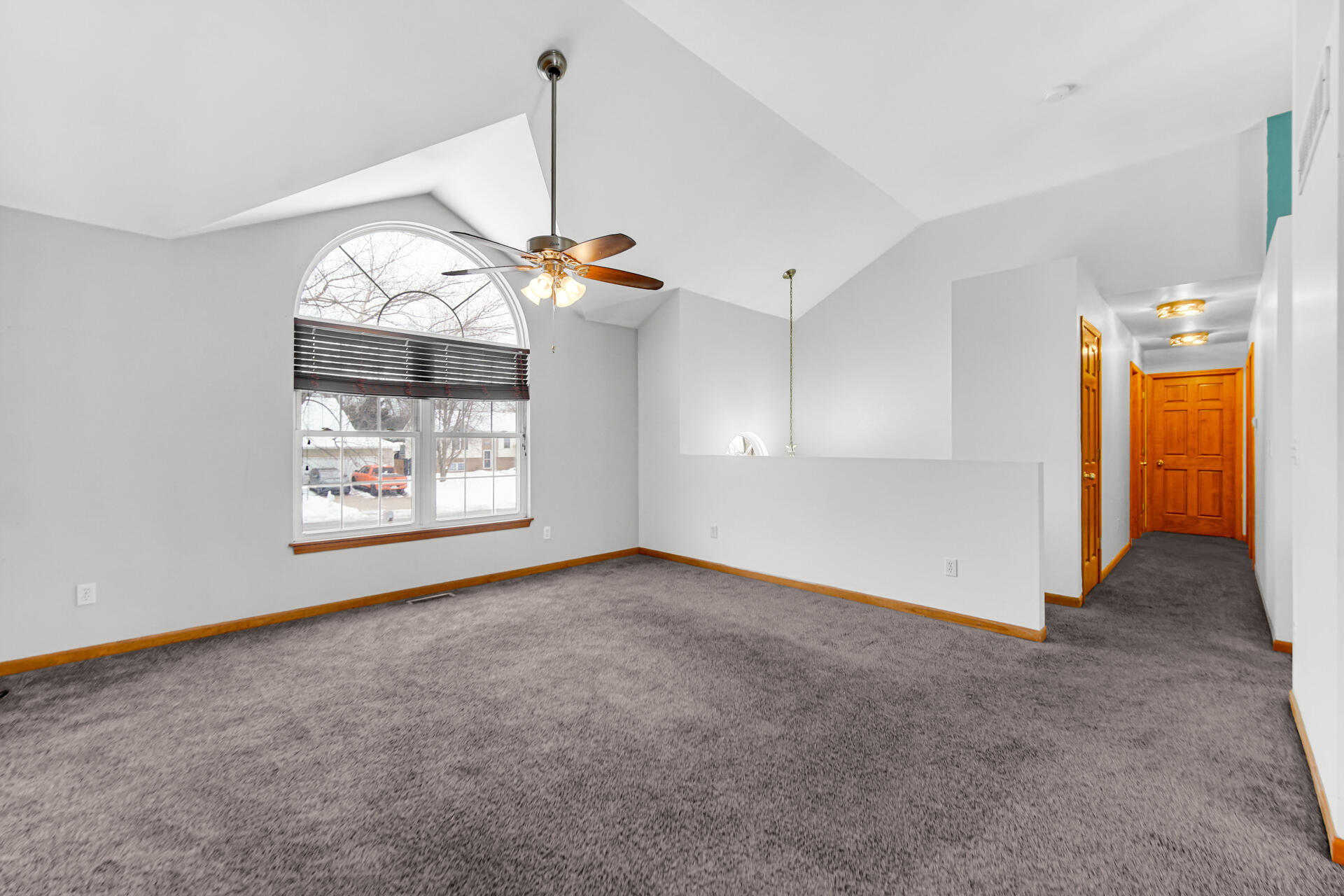 196 Spring View Drive Porter, IN 46304 - Photo 7 of 30 1920x1280