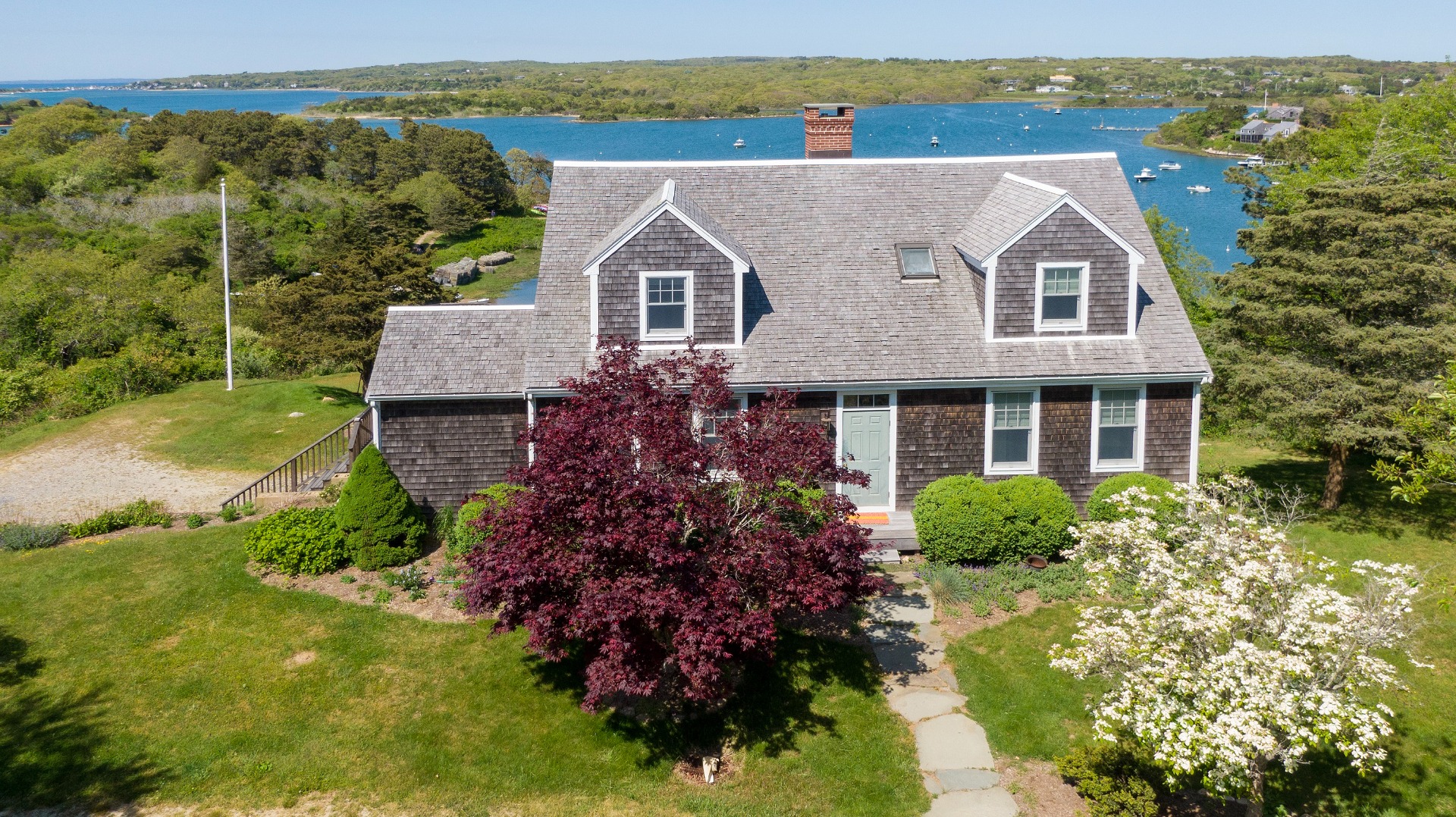 1 Clam Point Cove Rd