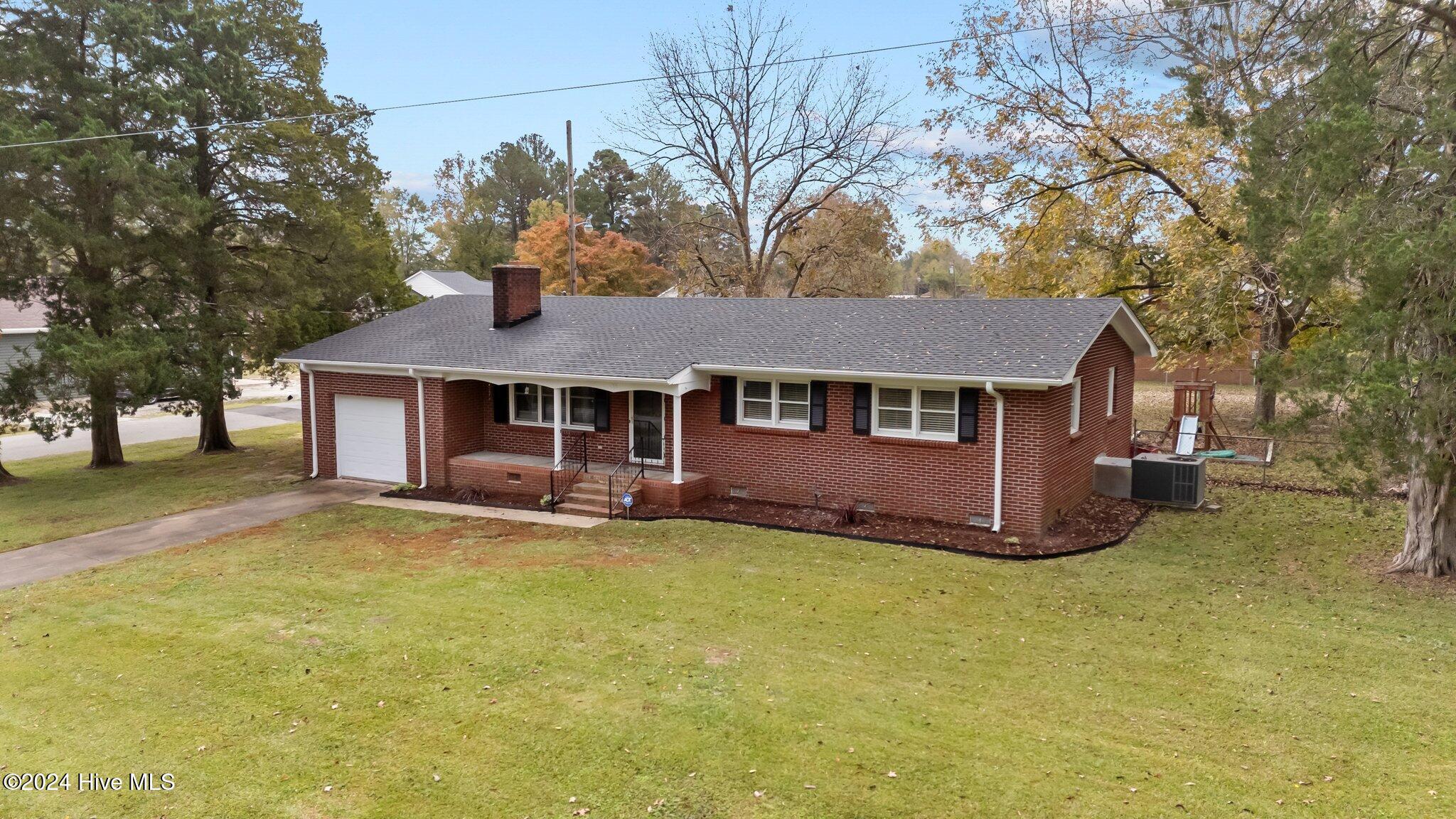 133 Mill Road Vanceboro, NC 28586 - Photo 11 of 44 Front
