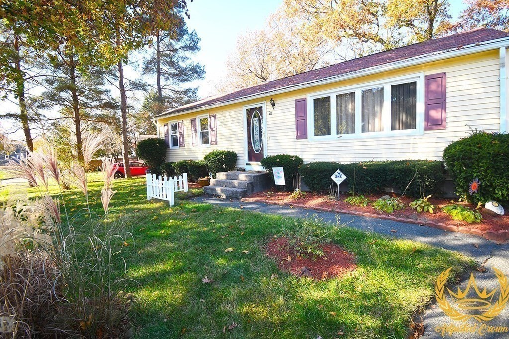20 East Hill Road Springfield, MA 01109 - Photo 3 of 22