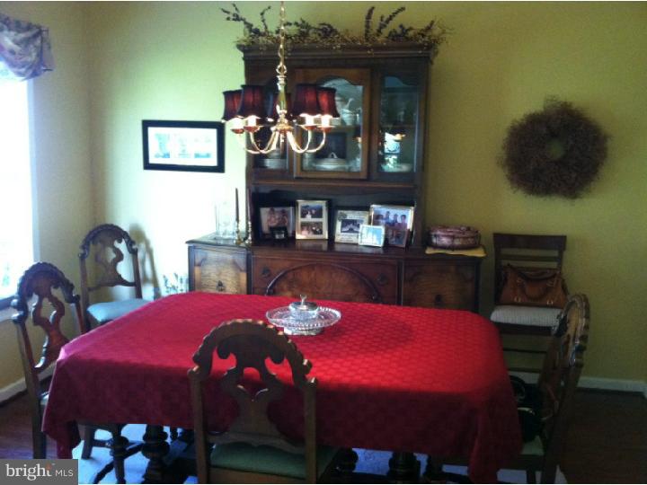 4541 Old Oak Road Doylestown, PA 18902 - Photo 11 of 22 Dining Room