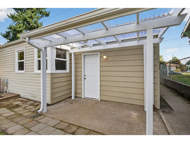 $419,900 | 7817 North Delaware Avenue, Portland, OR 97217