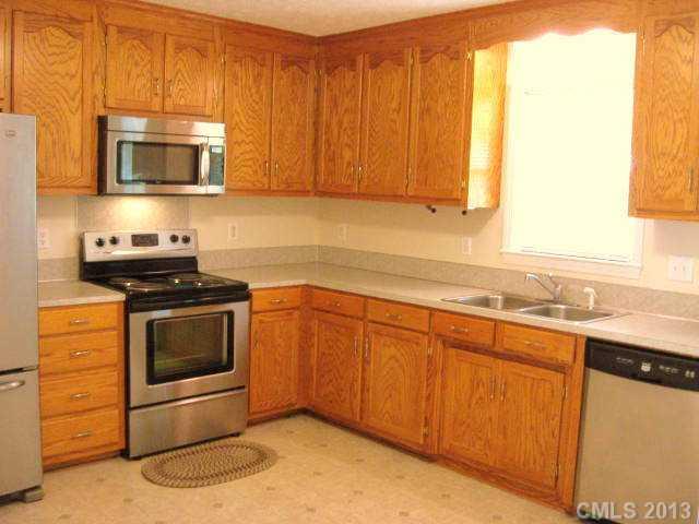 3224 River Road Lincolnton, NC 28092 - Photo 4 of 12 Gallery Image 4