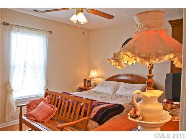 3224 River Road Lincolnton, NC 28092 - Photo 7 of 12 Gallery Image 7