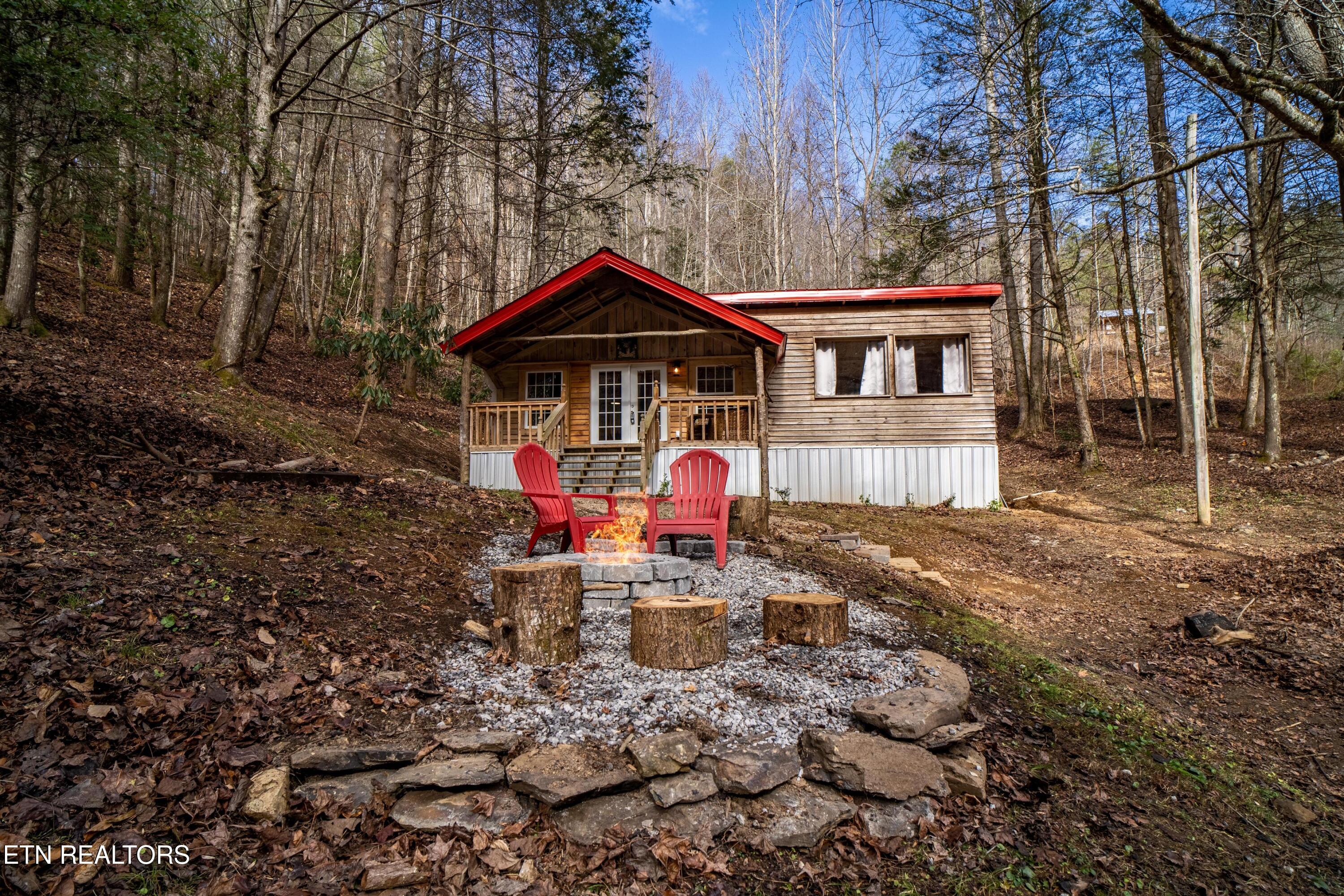 915 Newcomb Branch Way Cosby, TN 37722 - Photo 2 of 31 A7305089-HDR