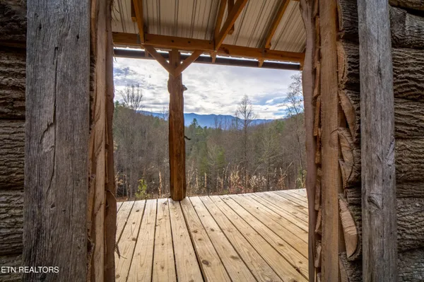 $320,000 | 915 Newcomb Branch Way, Cosby, TN 37722