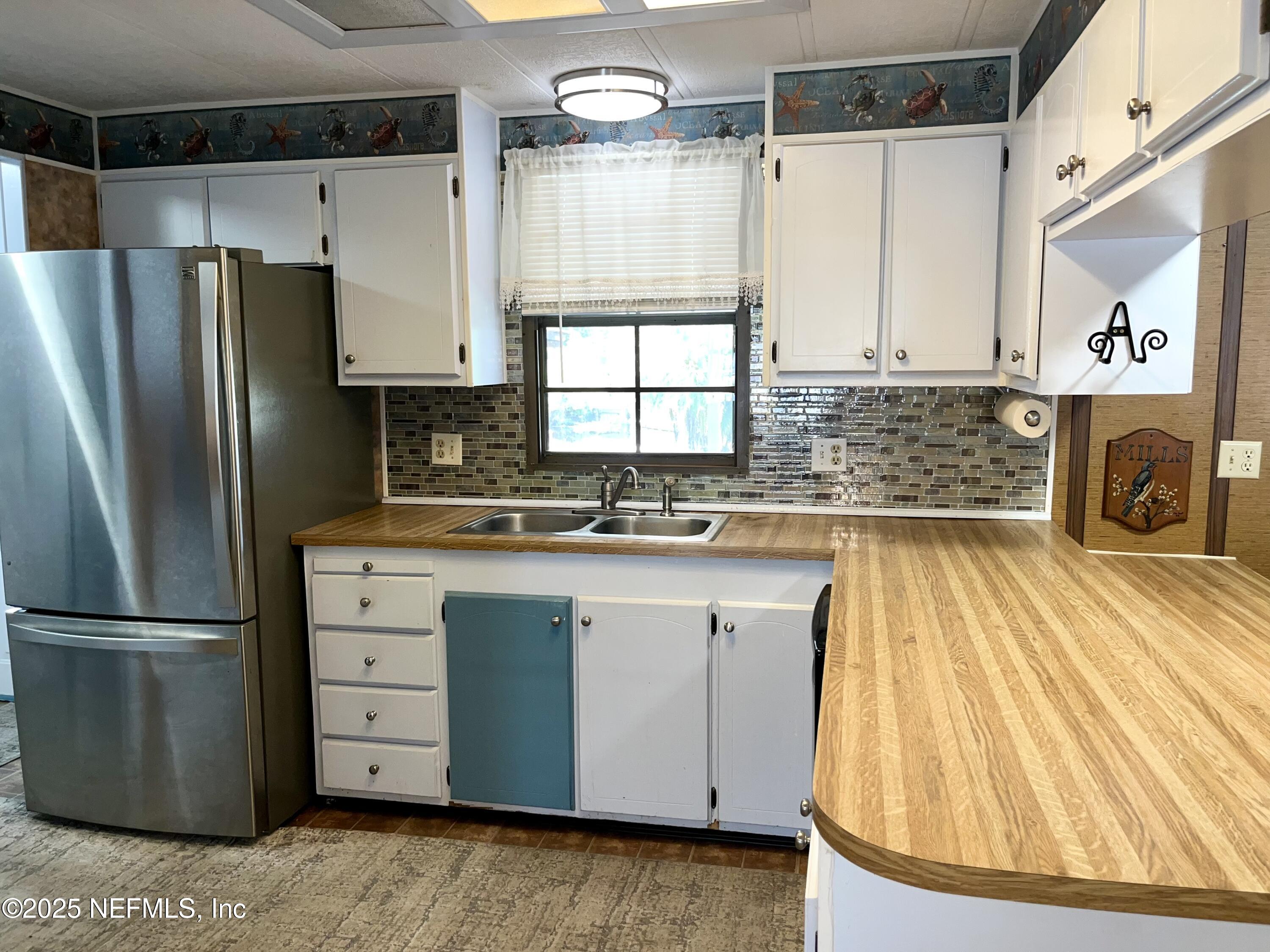 110 Mulberry Street Satsuma, FL 32189 - Photo 7 of 25 Kitchen