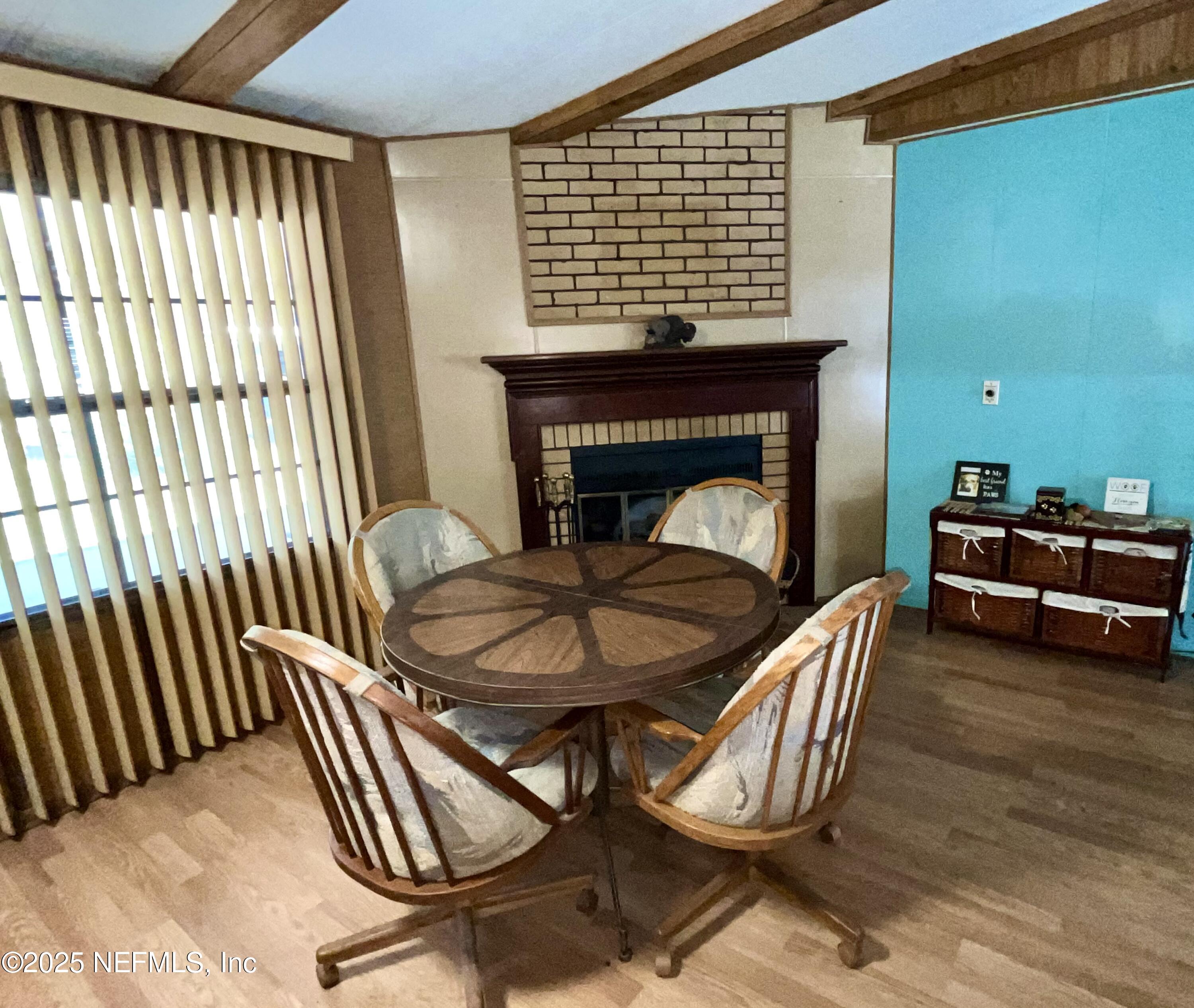 110 Mulberry Street Satsuma, FL 32189 - Photo 10 of 25 Breakfast nook