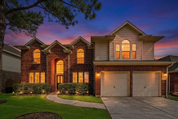 $449,900 | 10319 Stan Brook Drive, Houston, TX 77089