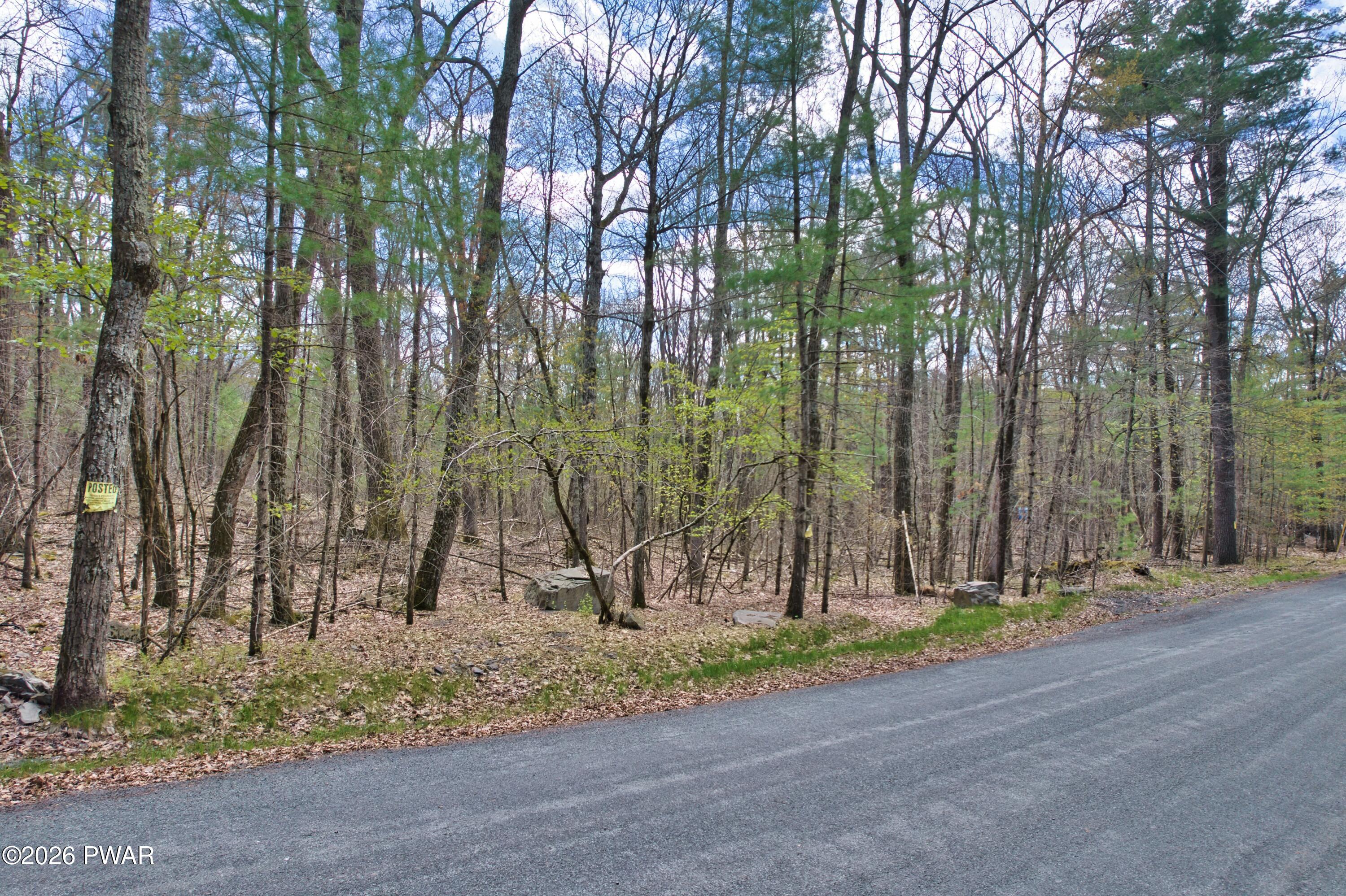 122 Kitty Harker Road Dingmans Ferry, PA 18328 - Photo 5 of 7