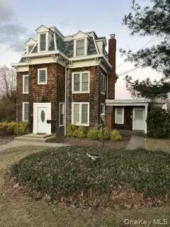 $2,800 | 74 Prospect Street, Unit 1N, Huntington, NY 11743