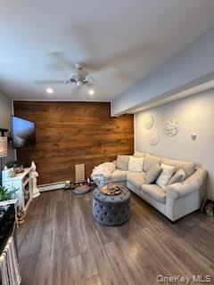 74 Prospect Street, Unit 1N Huntington, NY 11743 - Photo 4 of 8 Livingroom